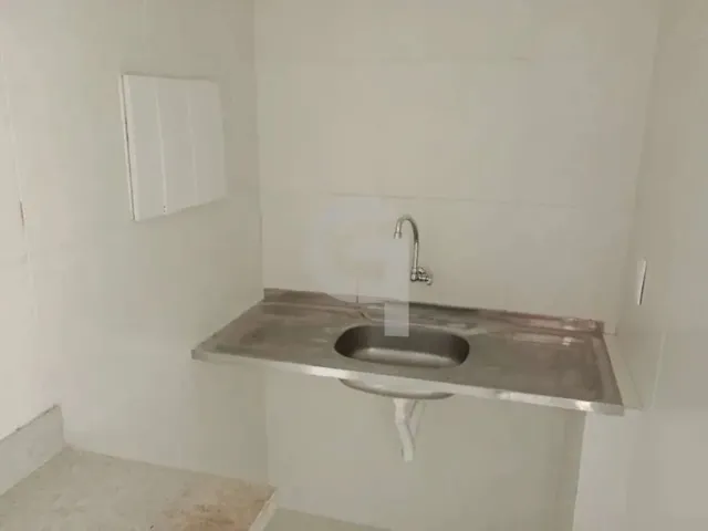 Imagem 9: Loja Frente Rua com 2 Banheiros e 76,50M² no Ed. Cidade Baixa no Comércio