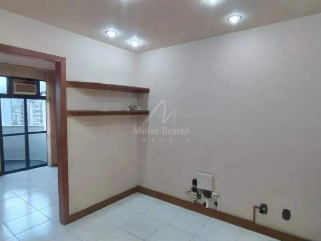 Imagem: 52296) À Venda - Sala com, 1 Vaga, no