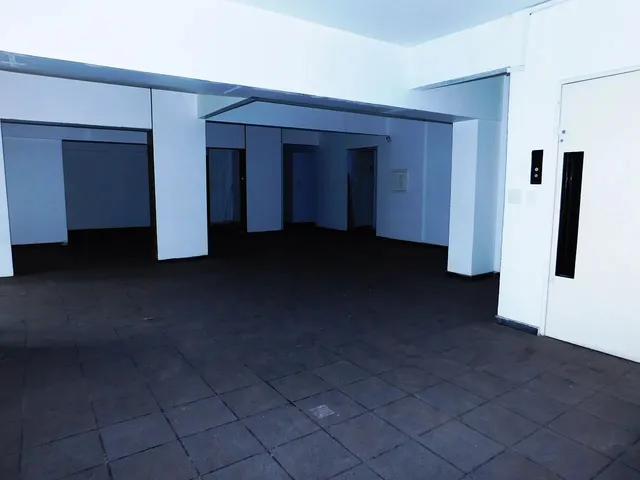 Imagem 7: 33408) para Aluguel - Andar com , no Funcionários