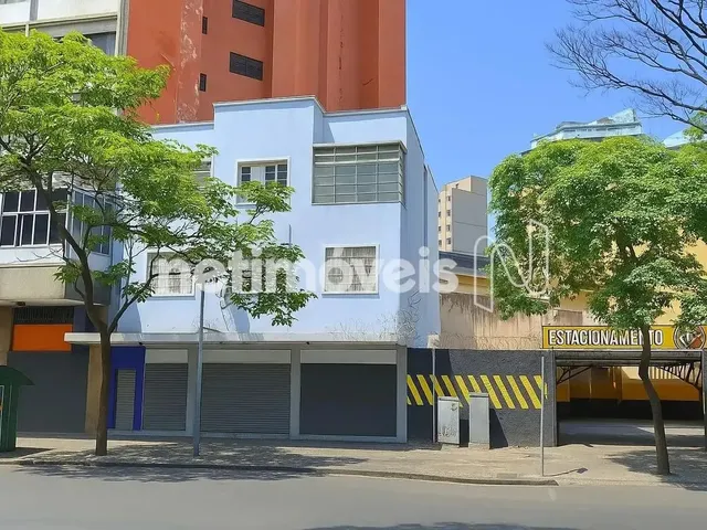 Imagem: Prédio Comercial com Loja Ampla e Salas