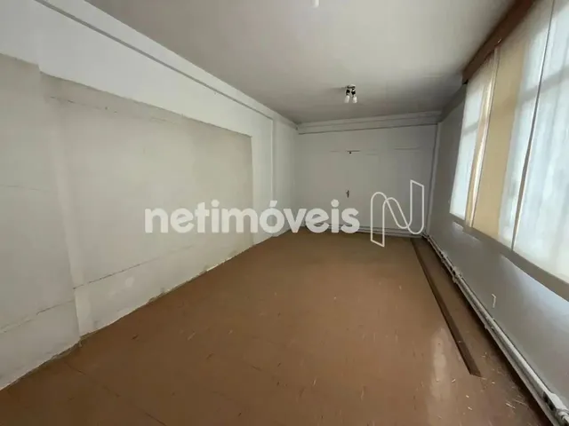 Imagem 8: Conjunto de Andares a Venda no Centro