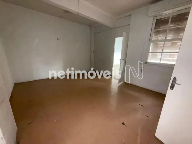 Imagem 10: Conjunto de Andares a Venda no Centro