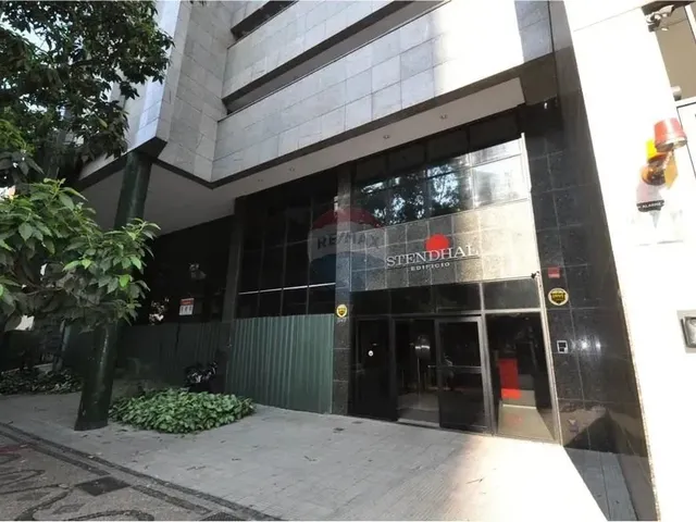 Imagem: Sala Comercial 30M², Elevadores no Coração