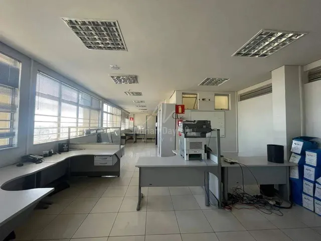 Imagem 7: Salas Comerciais no Centro