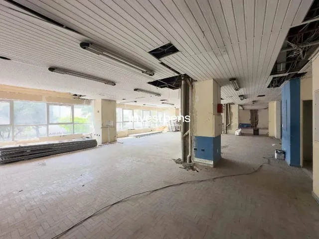 Imagem: Andar para com 1044 M² para Alugar na Avenida