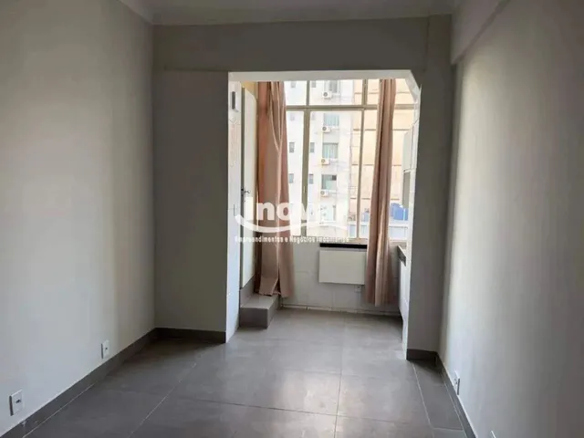 Imagem 8: Oportunidade para Investidores: Sala Comercial com Aproximadamente 19M ² no Coração Do