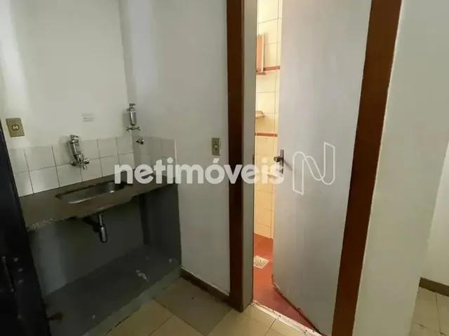 Imagem 2: Conjunto de Salas a Venda no Centro