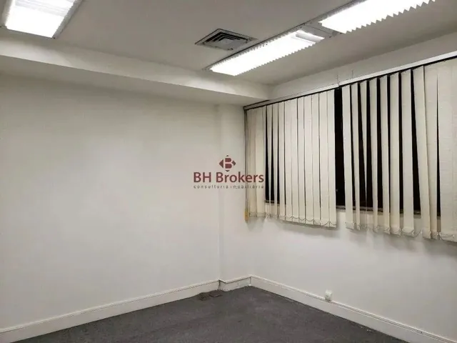 Imagem 16: Aluguel - Loja 600 M² - Funcionários