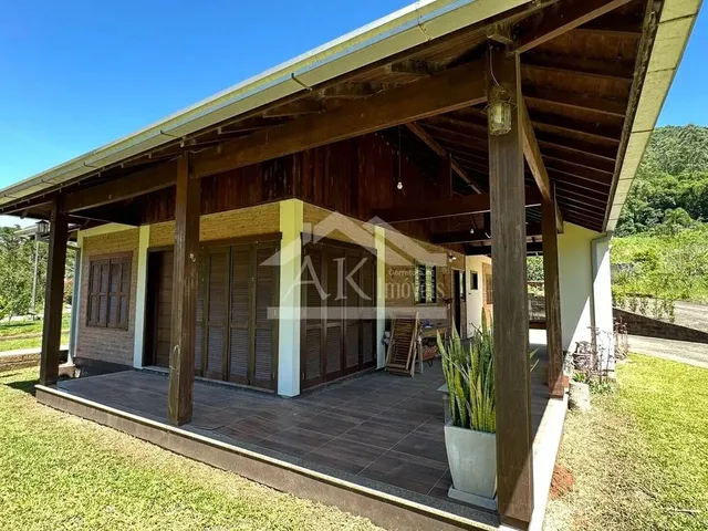 Imagem 8: Sítio com Casa de 3 Quartos À Venda em Picada Café na Serra Gaúcha