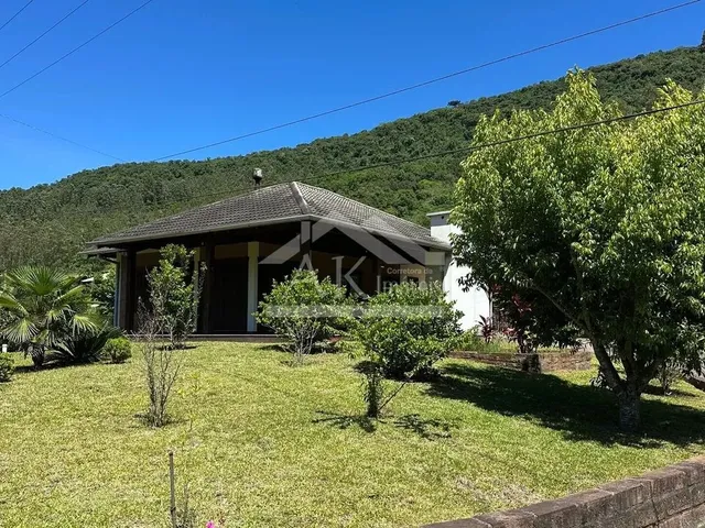 Imagem 5: Sítio com Casa de 3 Quartos À Venda em Picada Café na Serra Gaúcha
