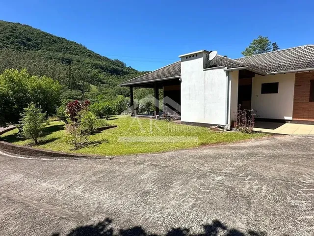 Imagem 13: Sítio com Casa de 3 Quartos À Venda em Picada Café na Serra Gaúcha