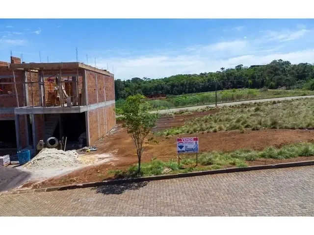 Imagem: Terreno a Venda na Parte Alta do Loteamento