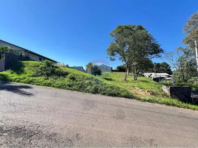Imagem 5: Amplo Terreno de Esquina na Avenida Tiradentes