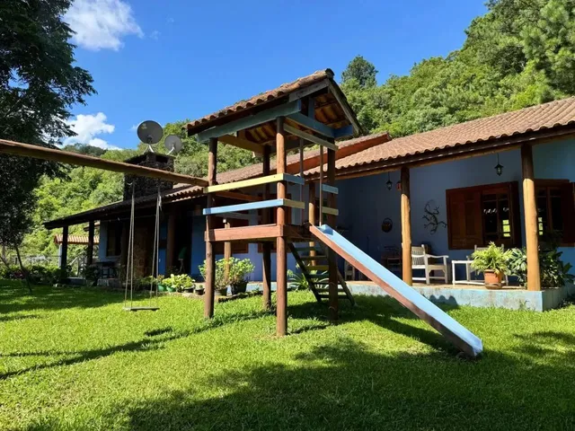 Imagem: Encantador Sítio, com Cascata e Mata Nativa