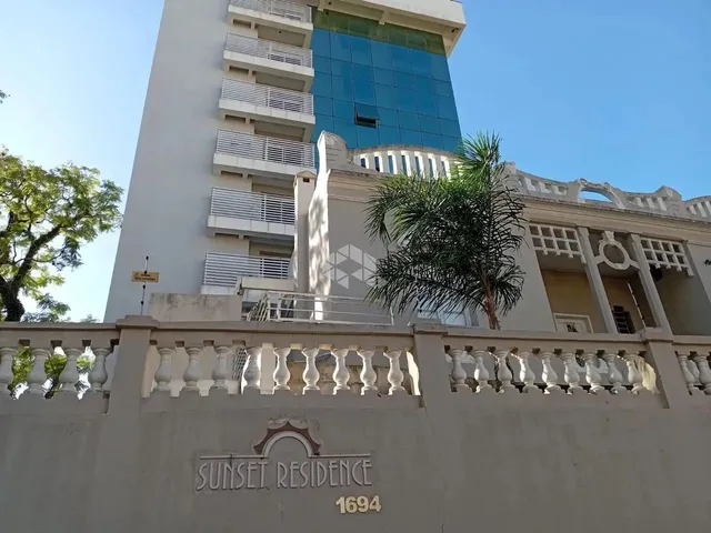 Imagem 1: Apartamento de 2 Quartos com Suíte À Venda no Centro de santa Maria