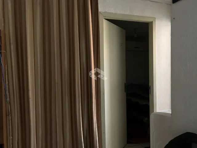 Imagem 2: Casa de 02 Quartos À Venda no Bairro Camobi, Preço Otimo, Proximo a Faixa Nova em Santa