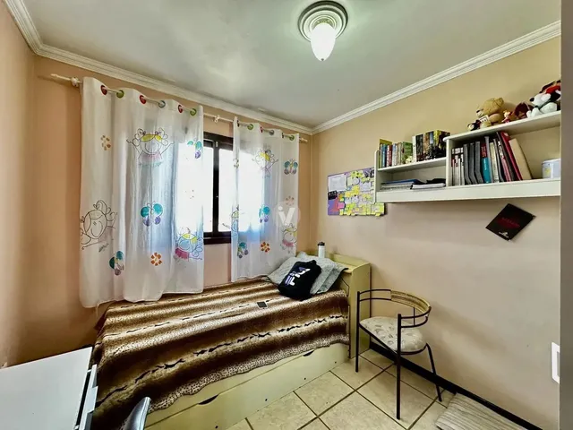 Imagem 11: Casa de Esquina Ampla de 4 Dormitórios!