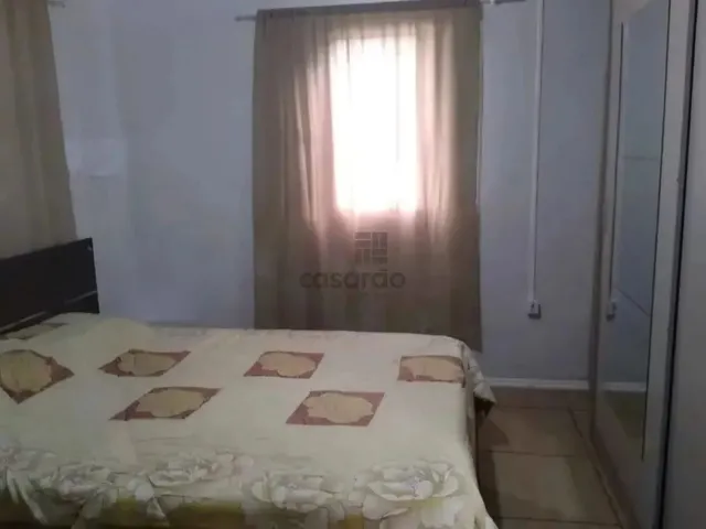 Imagem 10: Casa 3 Dormitórios com Edícula nos Fundos