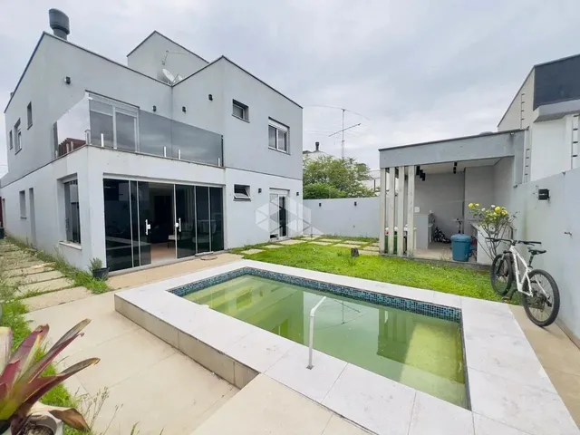 Imagem: Casa À Venda com 3 Quartos e Suíte no