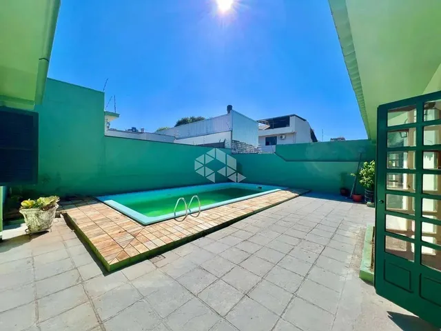 Imagem: Vende-Se Casa Ampla com 3 Dormitórios e