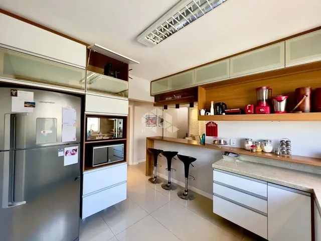 Imagem 2: Cobertura Duplex no Centro com Terraço e 4 Dormitórios