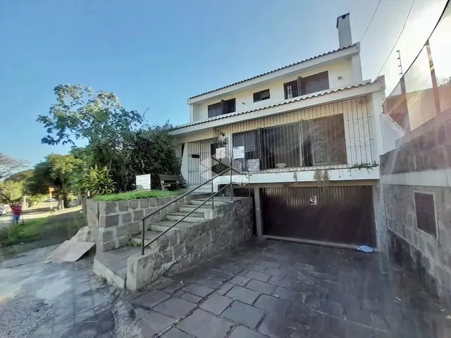 Imagem: Casa Ampla Á Venda no Bairro Patronato