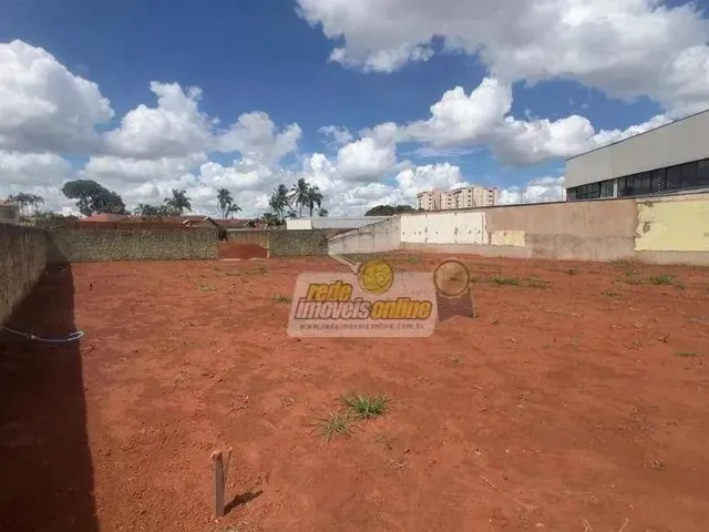 Imagem: Terreno À Venda, 288 M² por R$ 300.000,00