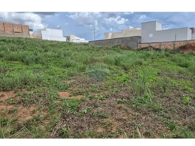 Imagem: Terreno Excepcional no Condomínio Vilagio