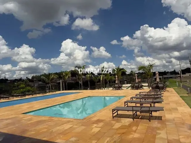 Imagem 2: Terreno a Venda Condomínio Ayat II