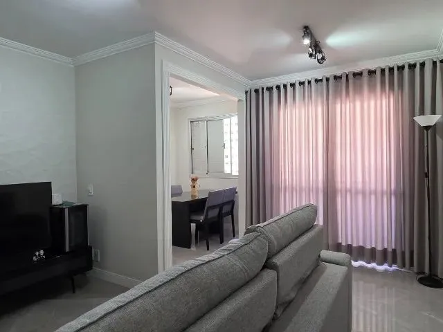 Imagem: Apartamento Reformado, com 2 Quartos e Vaga