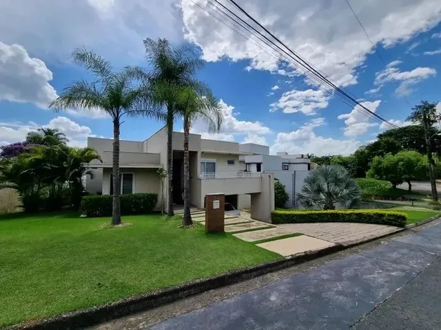 Imagem: Casa de Alto Padrão Cond. Alpes de Vinhedo