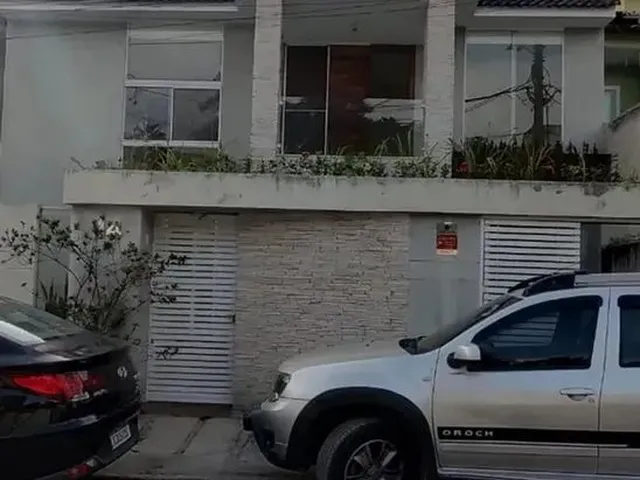 Imagem: Ivs Imobiliaria Aluga Triplex em Vargem
