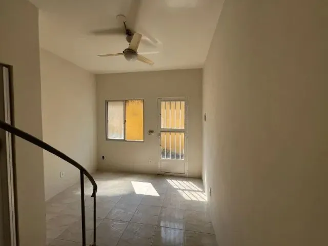 Imagem 6: Casa de Vila Próximo Ao Rio da Prata