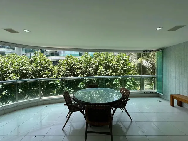 Imagem: Apartamento Mobiliado, para Locacao, 4 Quartos