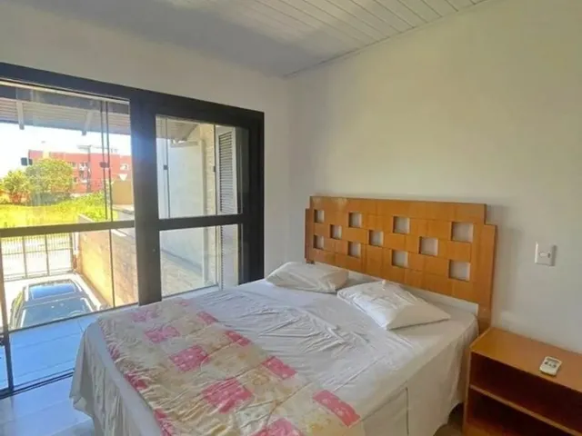 Imagem 15: Réveillon 2026 - Casa C/ 5 Quartos (Ar) - C/ Piscina - Praia Grande - 1 Quadra Mar