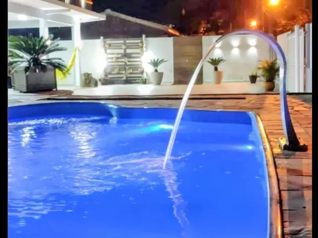 Imagem: Casa na Praia com Piscina