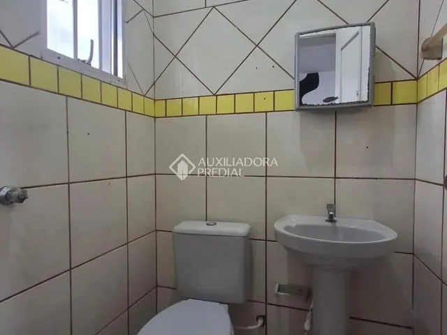 Imagem 6: Sala Comercial Galpão / depósito com aluguel por R$900 /mês