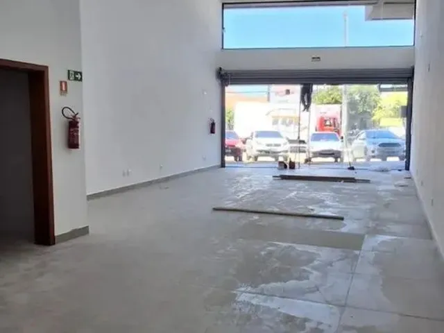 Imagem 3: Loja no Centro de Canoas com 96M² e Estacionamento para Clientes