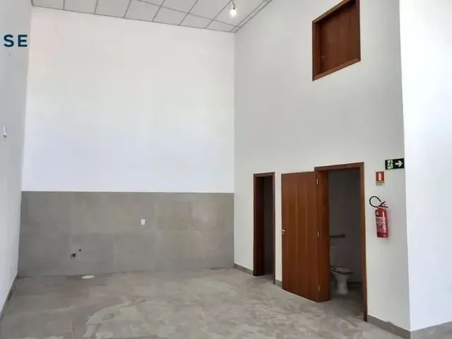 Imagem 4: Loja no Centro de Canoas com 96M² e Estacionamento para Clientes