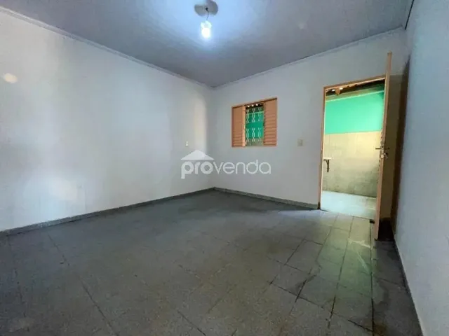 Imagem 10: Casa - 4 Quartos (1 Suíte) - Setor Centro Oeste (Fama) - Goiânia/Go
