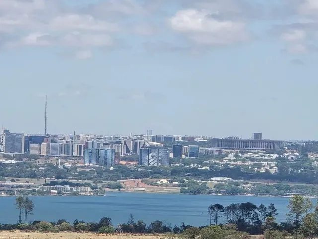 Imagem: Em Negociacao) Paranoá Parque 4° Andar