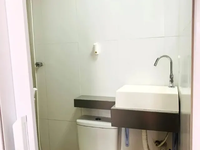 Imagem 3: Apartamento de 50M² em Taguatinga Sul, Ao Lado da Estação do Metrô, com 2 Quartos, 1