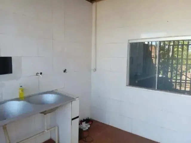 Imagem 3: Vende-Se no Itapoã, del Lago 1