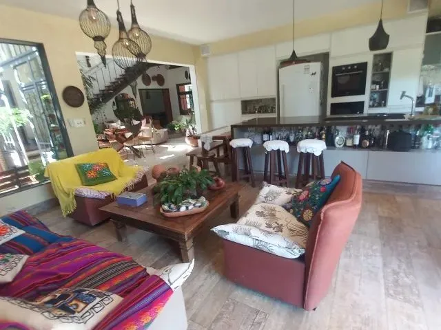 Imagem: Casa Excelente em Condomínio Fechado no