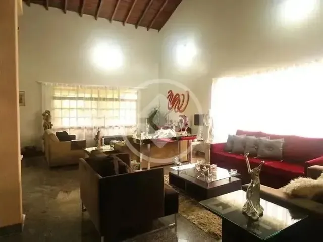 Imagem: Casa em Condomínio Fechado no Jd Botânico