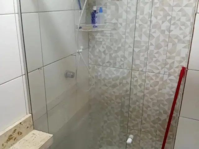Imagem 4: Urgente! Apartamento Ao Lado da Central! Reformado! C/Elevador! 2Quartos! Qn 5!
