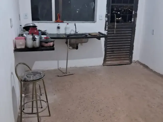 Imagem 4: Urgente! Excelente Lote de 862M²! com Casa na Laje de 3Quartos! Iptu! Cond. Fechado!