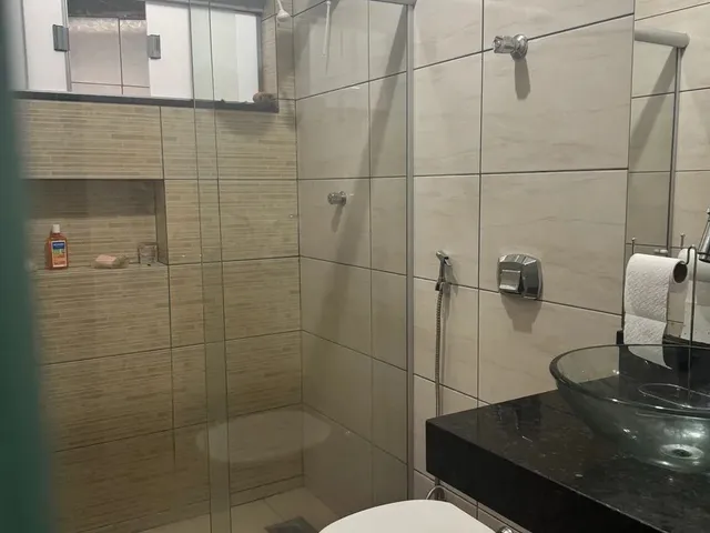 Imagem 5: Casa com 3 Quartos + Loja Comercial - Ideal para Morar e Trabalhar no Mesmo Lugar!