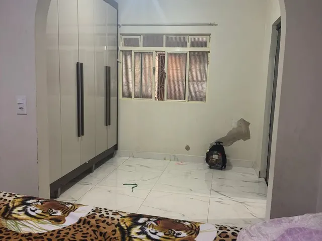 Imagem 12: Casa com 3 Quartos + Loja Comercial - Ideal para Morar e Trabalhar no Mesmo Lugar!