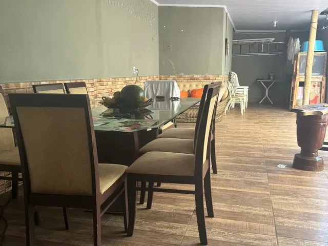 Imagem 16: Casa com 3 Quartos + Loja Comercial - Ideal para Morar e Trabalhar no Mesmo Lugar!